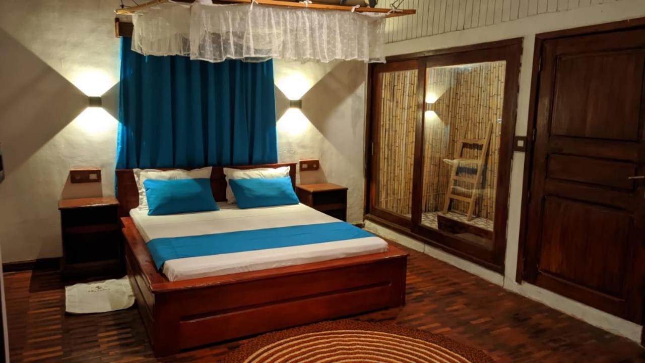 Ampazony Oasis Lodge 마하장가 외부 사진