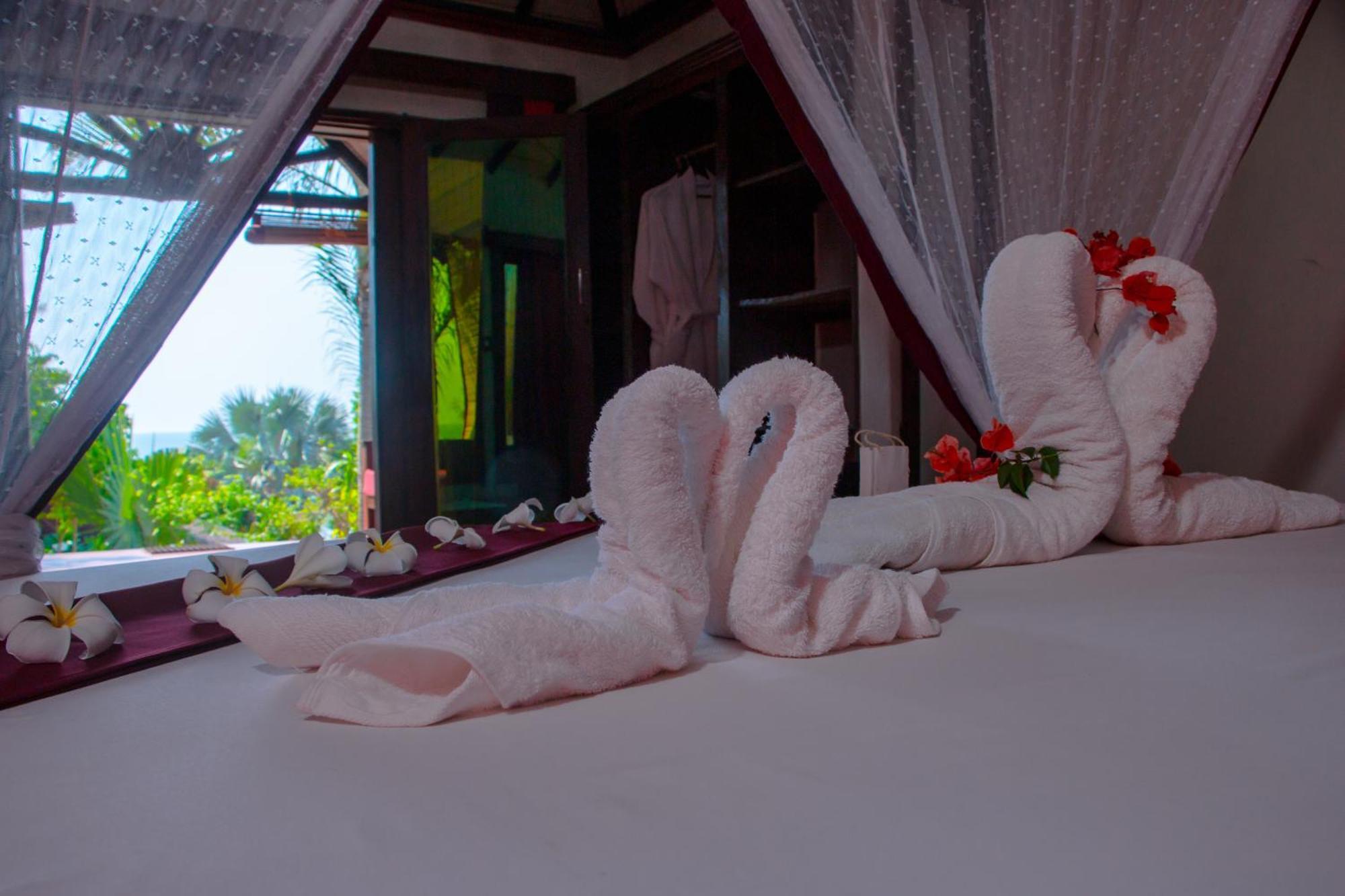 Ampazony Oasis Lodge 마하장가 외부 사진