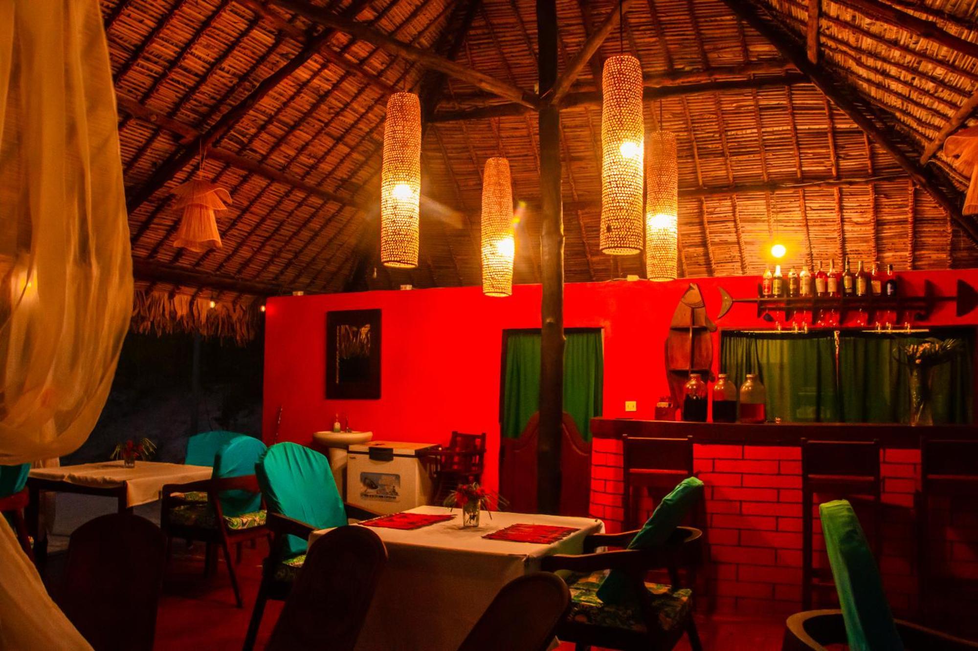 Ampazony Oasis Lodge 마하장가 외부 사진
