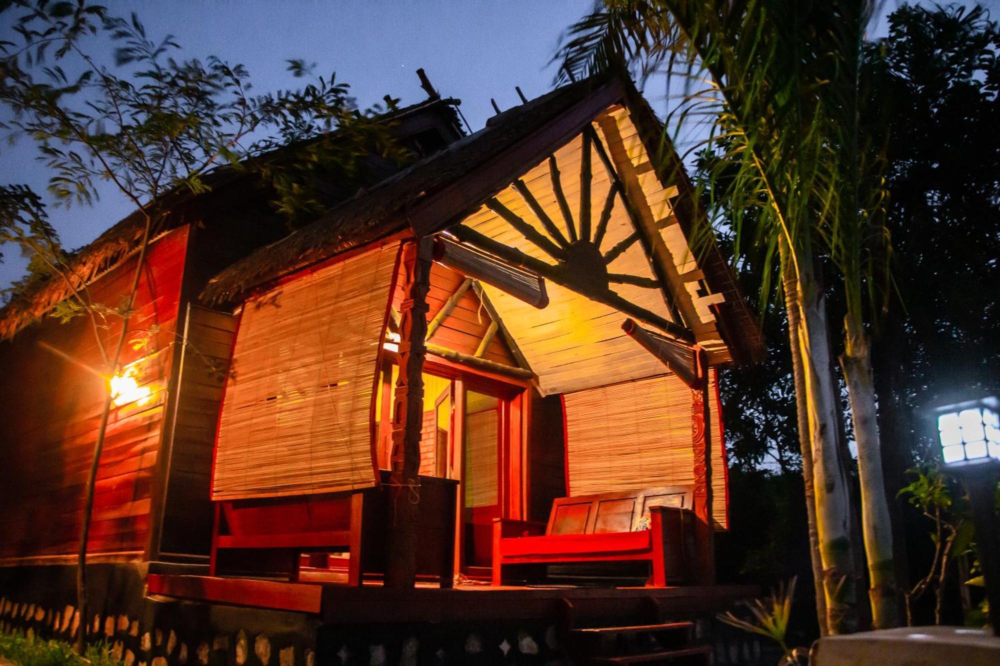 Ampazony Oasis Lodge 마하장가 외부 사진